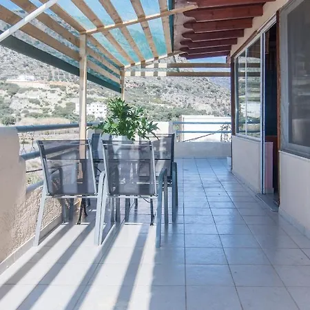 Apartment Roof Garden- Floor Palaiochora
